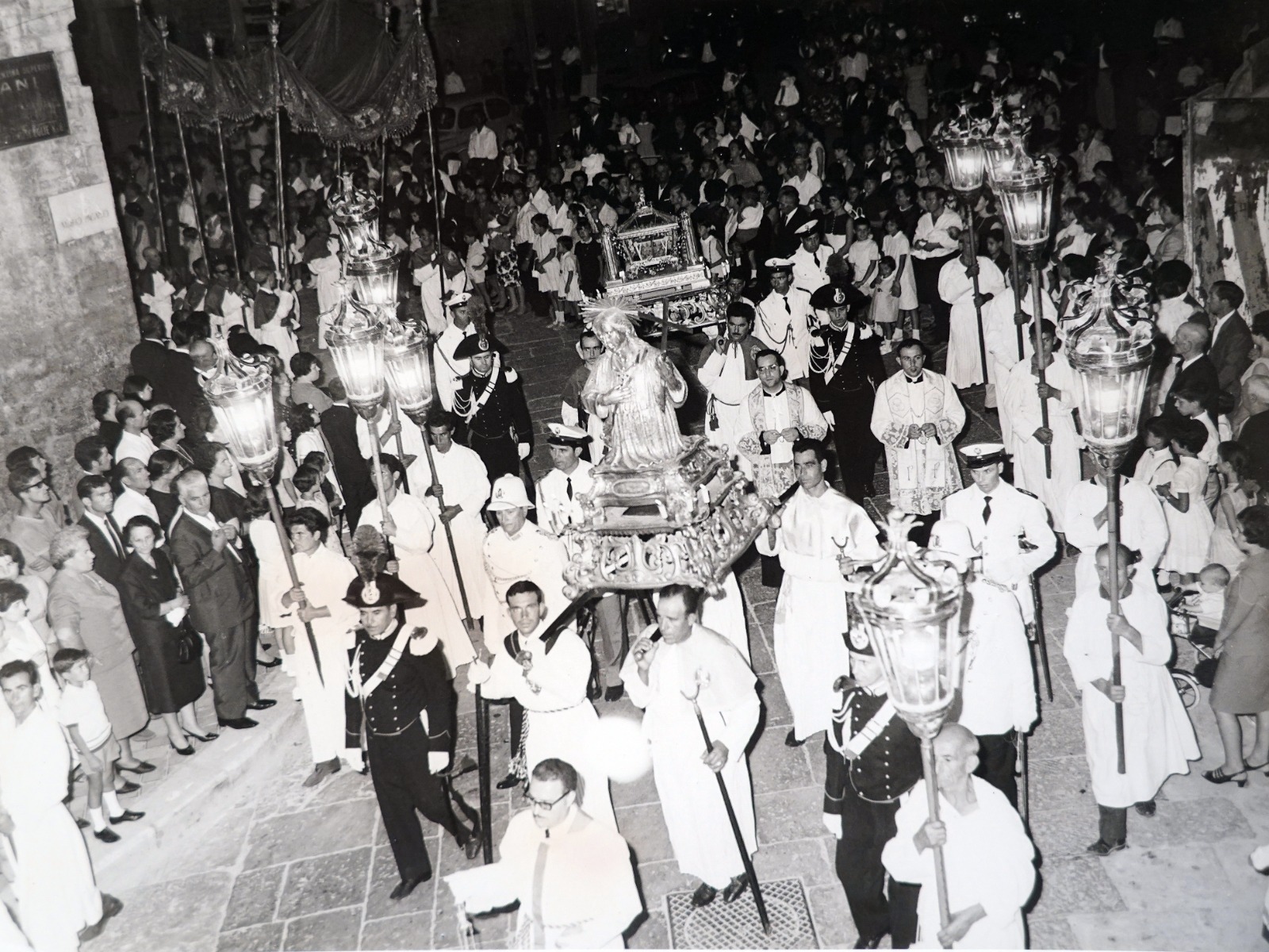 Processione di gala della domenica anni '60