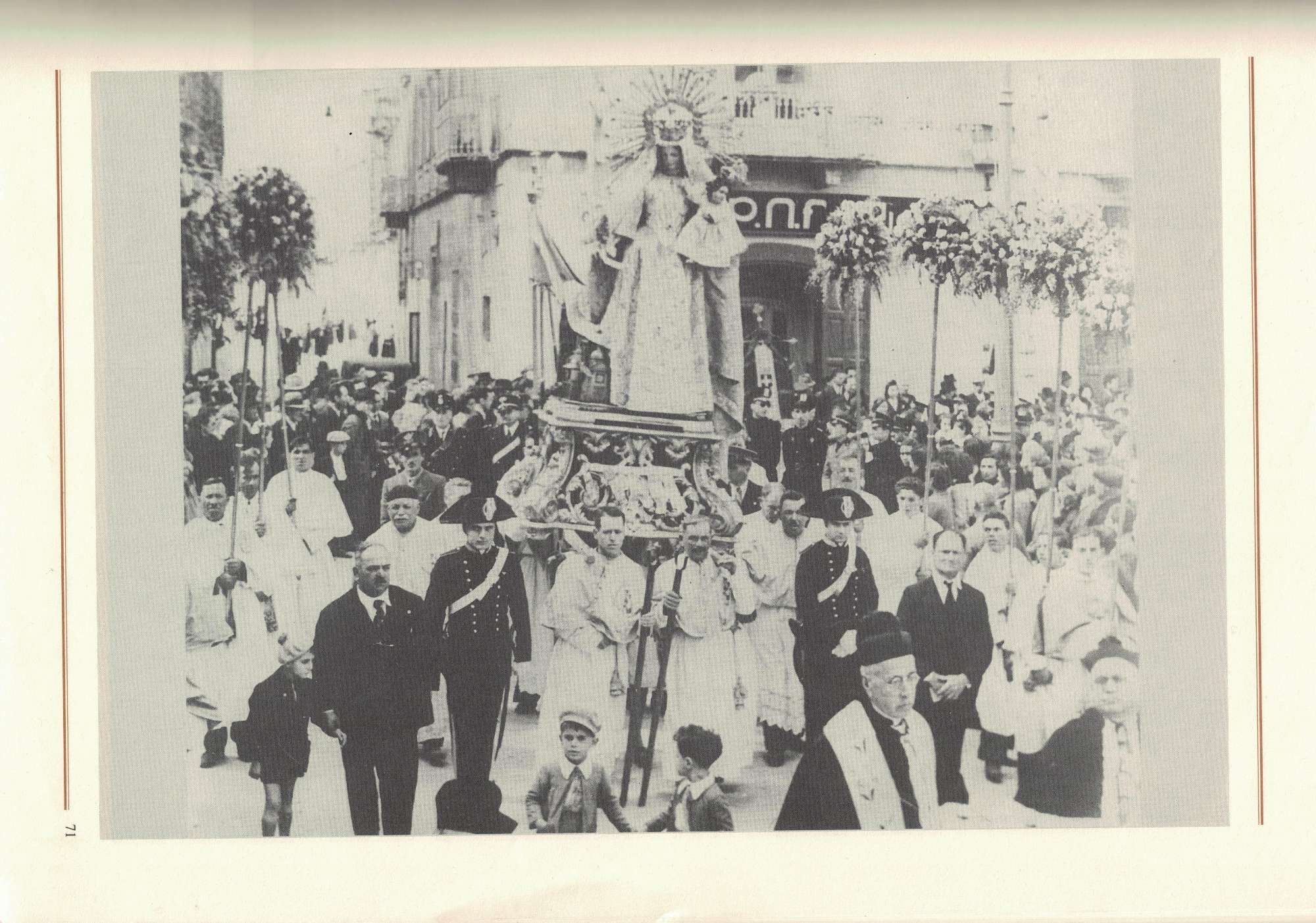 Processione (anni 40 del XX secolo)