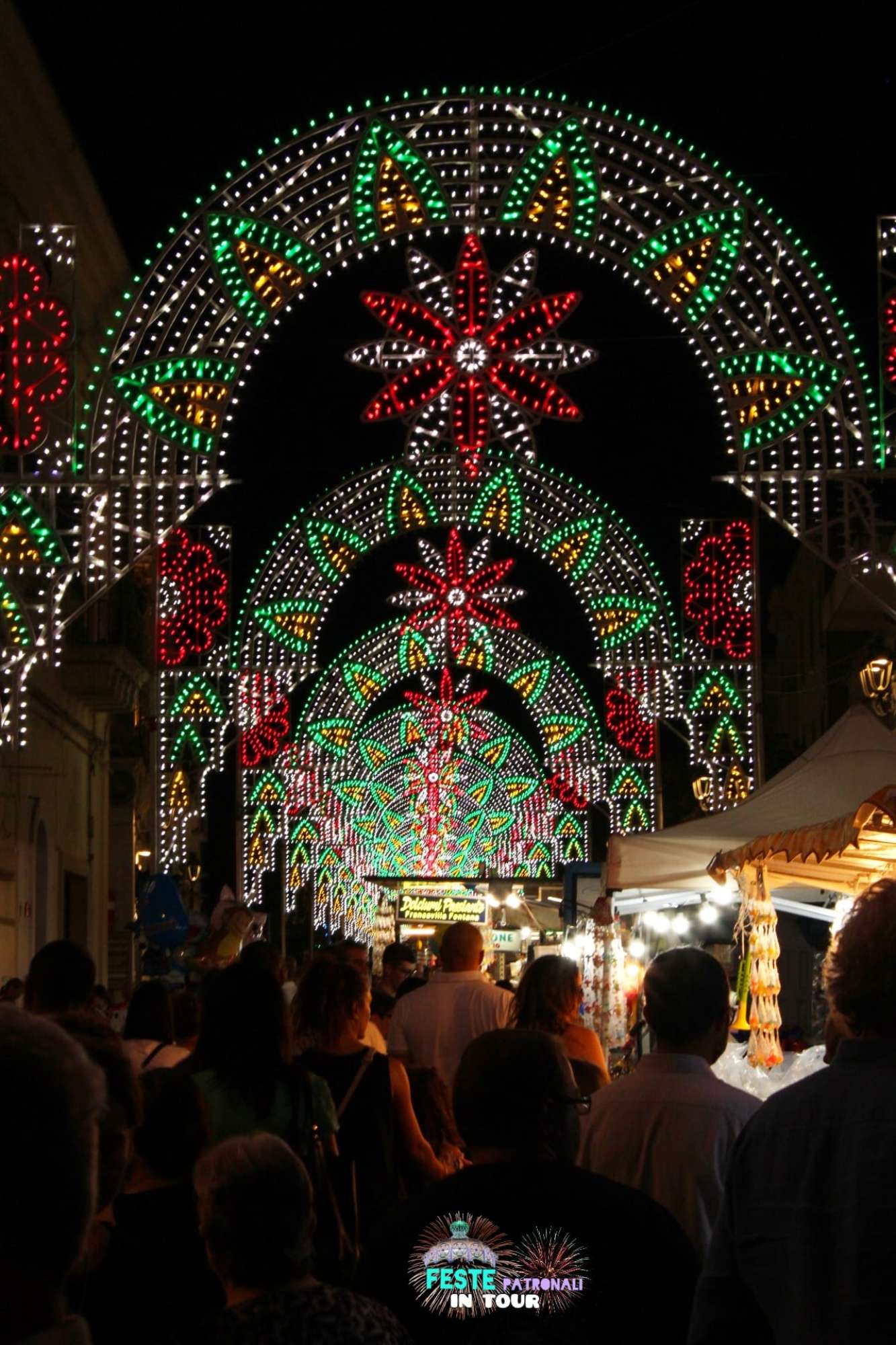Street Food. Festa, Spiritualità, Tradizione e Gusto.